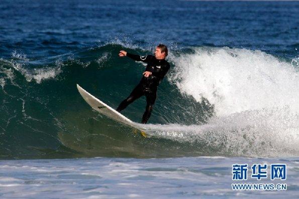 欧股收盘普跌 欧洲斯托克50指数跌0.12%