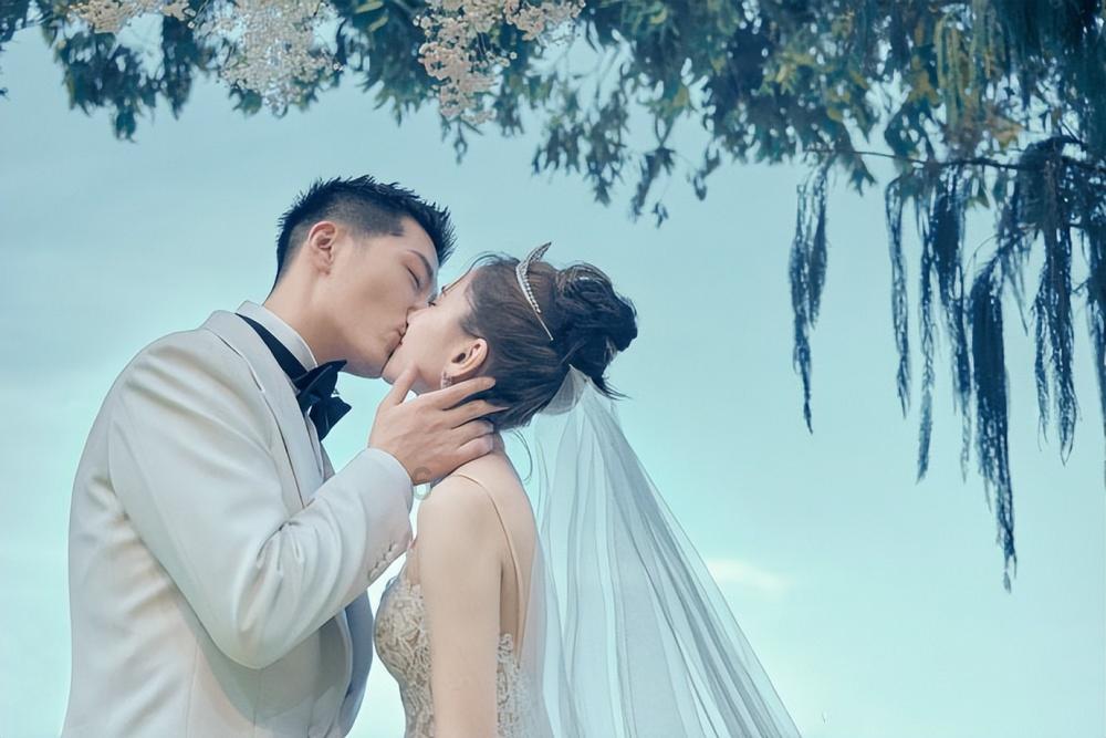 穴居人打高尔夫